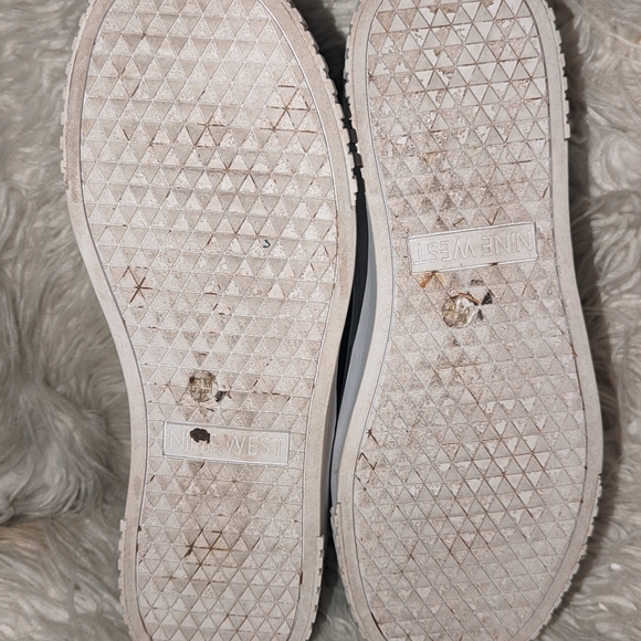 Nine West Slip On Loafers - Picture 7 of 7